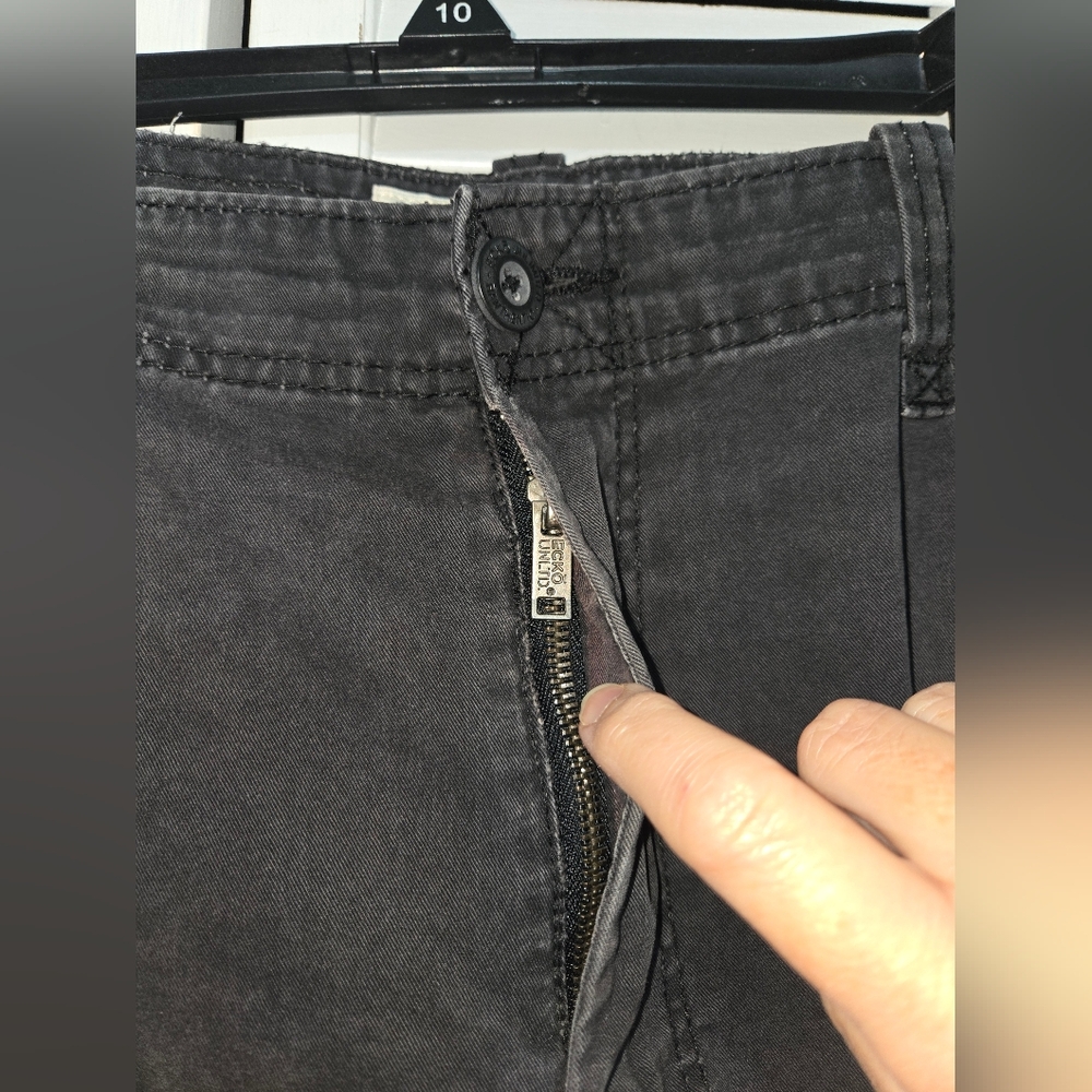 Ecko Unltd. Men's 40 Cargo Shorts - Picture 4 of 13